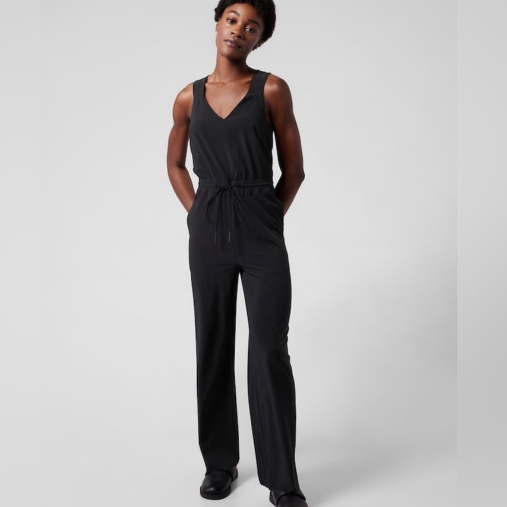 NWT Athleta Savannah Black Jumpsuit Size 0.